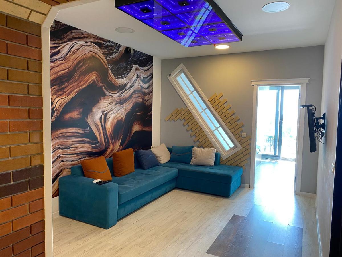 Apartment In Porta Batumi Tower Exteriör bild